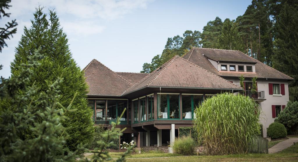 Restaurant Hotel L'Arnsbourg Baerenthal Екстериор снимка